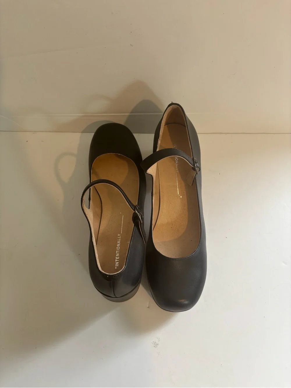 Intentionally Blank Taft Platform Mary Jane in Black